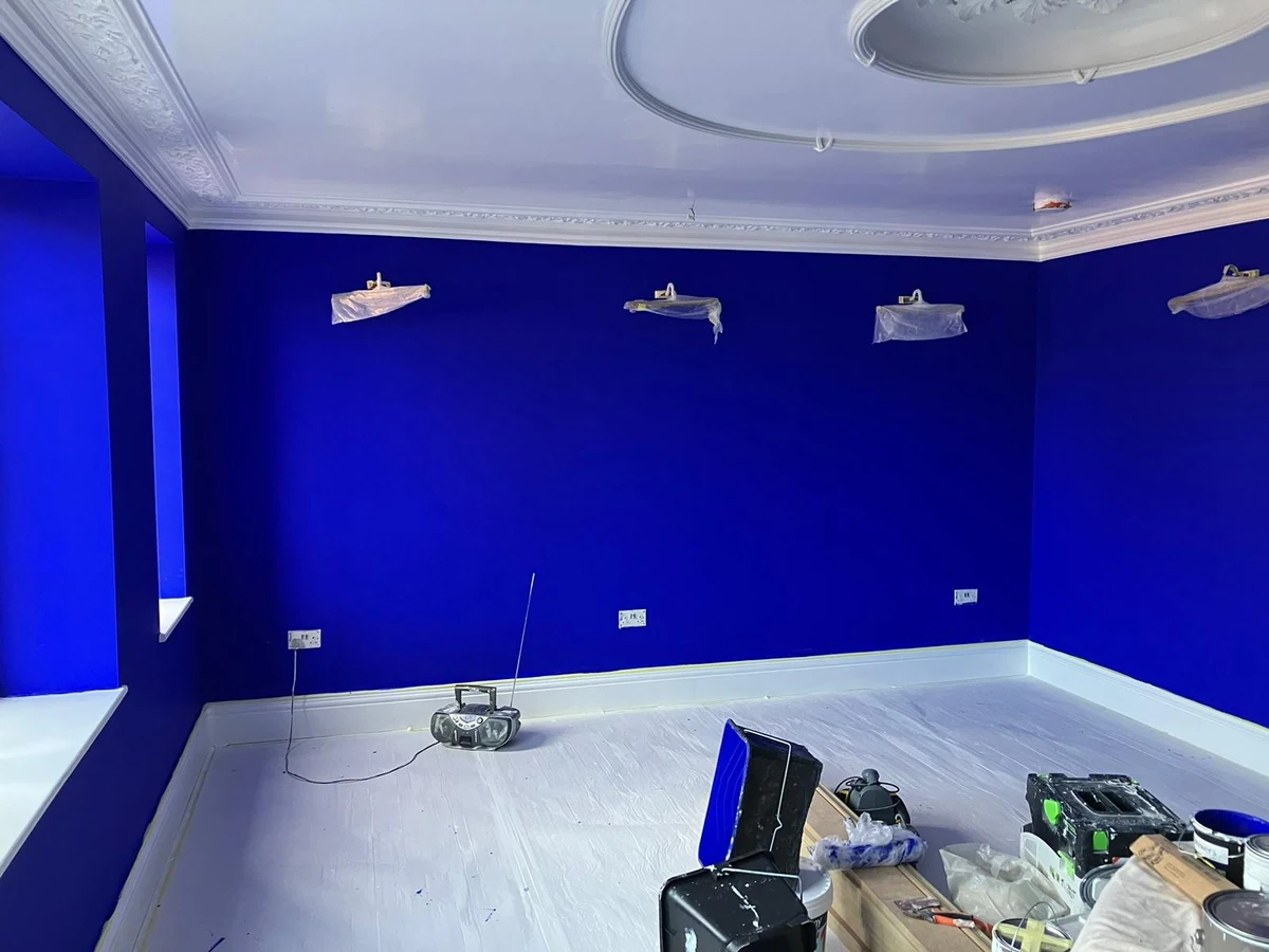 interior-painting-blue-decoration-marlow-decorators Interior Painting in Marlow by Marlow Decorators